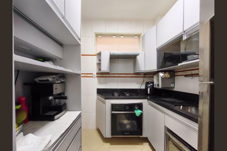 Apartamento à venda com 65m², 2 quartos e 1 vagaCozinha