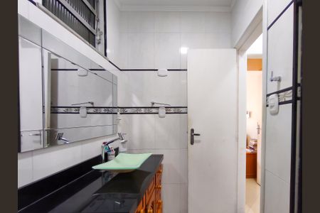 Apartamento à venda com 65m², 2 quartos e 1 vagaBanheiro Corredor