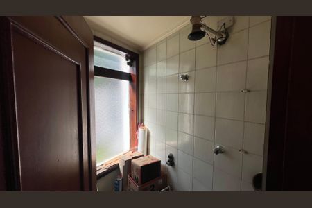 Casa à venda com 485m², 4 quartos e 4 vagas Casa à venda com 485m², 4 quartos e 4 vagasBanheiro do salão