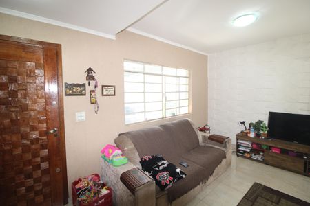 Casa à venda com 186m², 3 quartos e 1 vagaSala