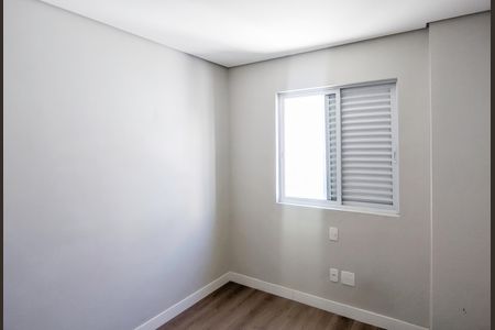 Apartamento à venda com 78m², 3 quartos e 2 vagas Apartamento à venda com 78m², 3 quartos e 2 vagasQuarto 3