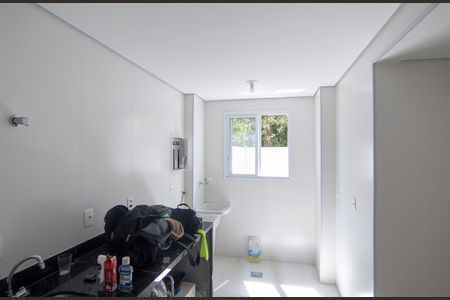 Apartamento à venda com 78m², 3 quartos e 2 vagas Apartamento à venda com 78m², 3 quartos e 2 vagasCozinha e Área de Serviço