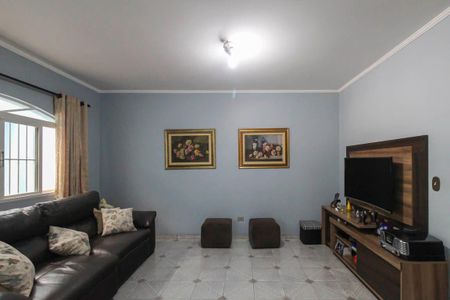 Casa à venda com 206m², 4 quartos e 3 vagas Casa à venda com 206m², 4 quartos e 3 vagasSala