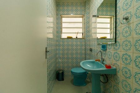 Casa à venda com 200m², 3 quartos e 2 vagas Casa à venda com 200m², 3 quartos e 2 vagasLavabo