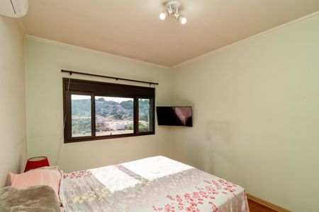 Casa à venda com 200m², 3 quartos e 2 vagas Casa à venda com 200m², 3 quartos e 2 vagasSuíte