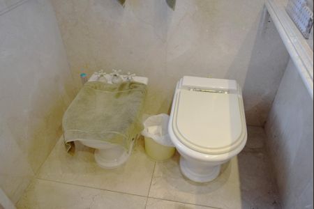 Casa à venda com 535m², 4 quartos e 4 vagasBanheiro da Suíte 3