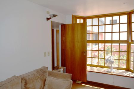 Casa à venda com 535m², 4 quartos e 4 vagasSuíte 1