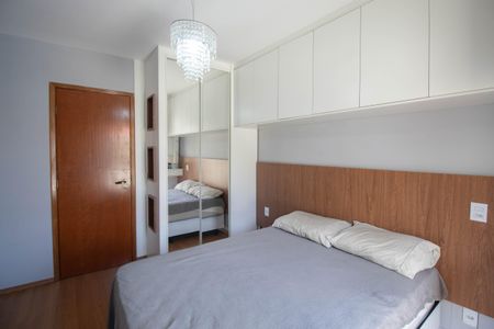 Casa de condomínio à venda com 75m², 2 quartos e 1 vagaSuíte 2