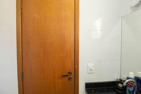 Casa de condomínio à venda com 75m², 2 quartos e 1 vagaBanheiro da Suíte 2