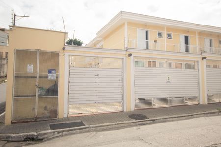 Casa de condomínio à venda com 75m², 2 quartos e 1 vagaFachada e Plaquinha
