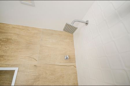 Apartamento à venda com 77m², 2 quartos e 1 vagaBanheiro da Suíte