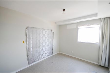 Apartamento à venda com 77m², 2 quartos e 1 vagaSuíte