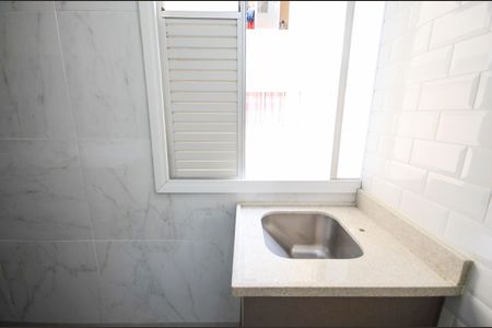 Apartamento à venda com 77m², 2 quartos e 1 vagaÁrea de Serviço