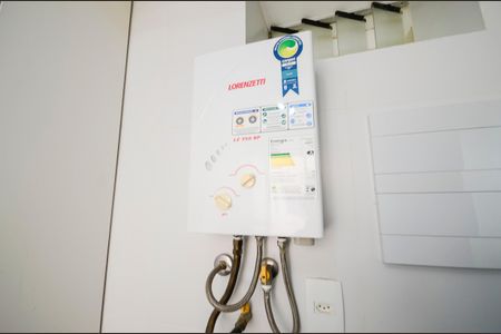 Apartamento à venda com 77m², 2 quartos e 1 vagaÁrea de Serviço