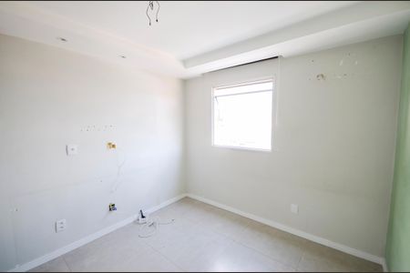 Apartamento à venda com 77m², 2 quartos e 1 vagaQuarto