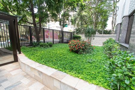 Apartamento à venda com 131m², 2 quartos e 1 vaga Apartamento à venda com 131m², 2 quartos e 1 vagaJardim