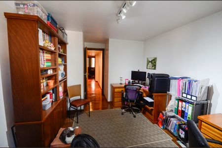 Apartamento à venda com 154m², 4 quartos e 2 vagas Apartamento à venda com 154m², 4 quartos e 2 vagasQuarto 1