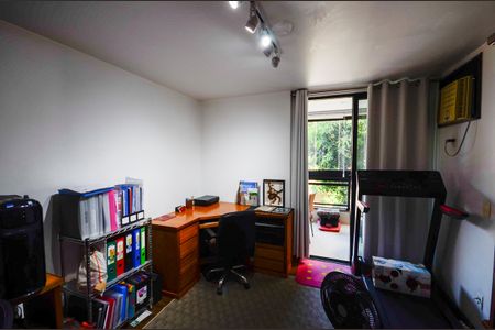 Apartamento à venda com 154m², 4 quartos e 2 vagas Apartamento à venda com 154m², 4 quartos e 2 vagasQuarto 1