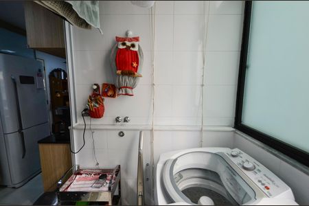 Apartamento à venda com 154m², 4 quartos e 2 vagas Apartamento à venda com 154m², 4 quartos e 2 vagasÁrea de Serviço