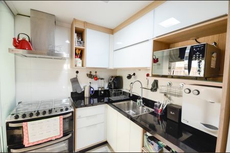 Apartamento à venda com 154m², 4 quartos e 2 vagas Apartamento à venda com 154m², 4 quartos e 2 vagasCozinha