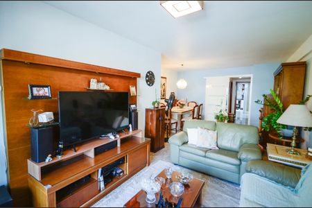 Apartamento à venda com 154m², 4 quartos e 2 vagas Apartamento à venda com 154m², 4 quartos e 2 vagasSala