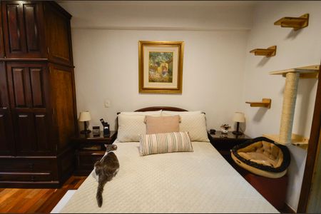 Apartamento à venda com 154m², 4 quartos e 2 vagas Apartamento à venda com 154m², 4 quartos e 2 vagasSuíte 1