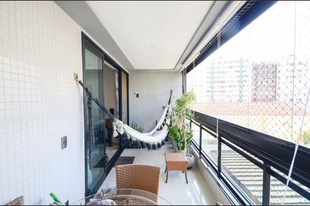 Apartamento à venda com 154m², 4 quartos e 2 vagas Apartamento à venda com 154m², 4 quartos e 2 vagasVaranda da Sala