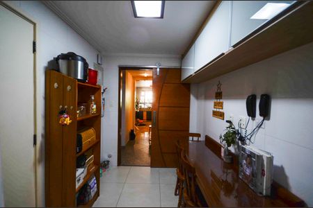 Apartamento à venda com 154m², 4 quartos e 2 vagas Apartamento à venda com 154m², 4 quartos e 2 vagasCozinha
