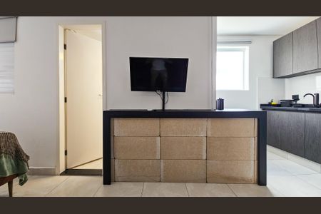 Studio para alugar com 25m², 1 quarto e sem vaga Studio para alugar com 25m², 1 quarto e sem vagaSala / Quarto