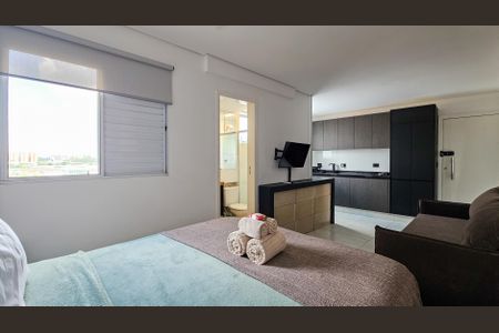 Studio para alugar com 25m², 1 quarto e sem vaga Studio para alugar com 25m², 1 quarto e sem vagaSala / Quarto