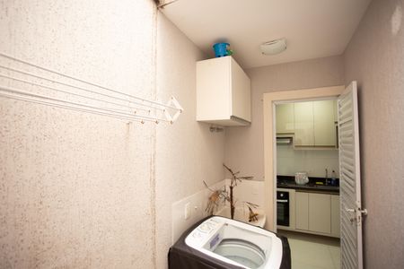 Casa à venda com 67m², 3 quartos e 1 vaga Casa à venda com 67m², 3 quartos e 1 vagaÁrea de serviço