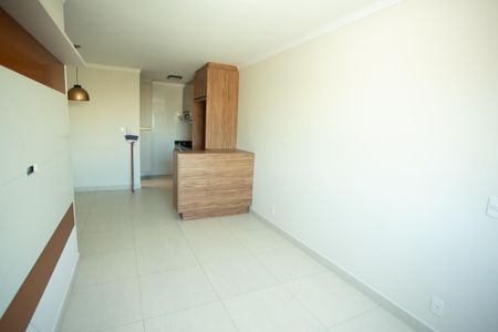 Casa à venda com 67m², 3 quartos e 1 vaga Casa à venda com 67m², 3 quartos e 1 vagaSala
