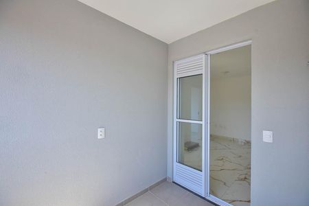 Apartamento à venda com 36m², 2 quartos e sem vaga Apartamento à venda com 36m², 2 quartos e sem vagaVaranda