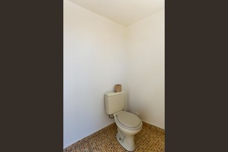 Casa à venda com 442m², 3 quartos e 4 vagasBanheiro 2