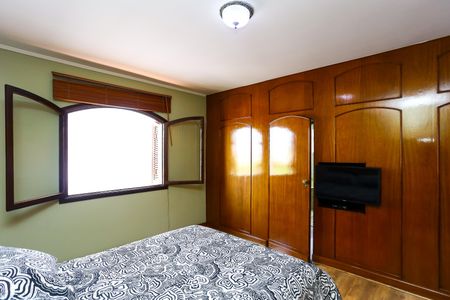 Casa à venda com 442m², 3 quartos e 4 vagassuíte