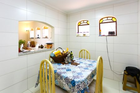 Casa à venda com 442m², 3 quartos e 4 vagasCopa