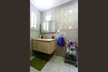 Casa à venda com 442m², 3 quartos e 4 vagasBanheiro