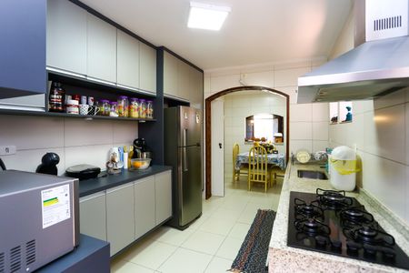 Casa à venda com 442m², 3 quartos e 4 vagasCozinha