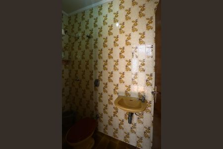 Casa à venda com 442m², 3 quartos e 4 vagasBanheiro de Serviço