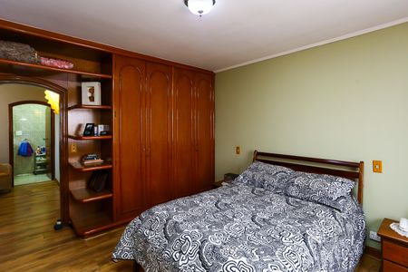 Casa à venda com 442m², 3 quartos e 4 vagassuíte