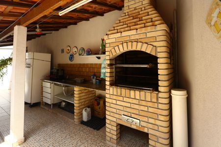 Casa à venda com 442m², 3 quartos e 4 vagasÁrea comum - Churrasqueira