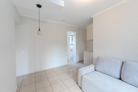 Apartamento à venda com 46m², 2 quartos e 1 vaga Apartamento à venda com 46m², 2 quartos e 1 vagaSala