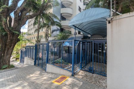 Apartamento à venda com 46m², 2 quartos e 1 vaga Apartamento à venda com 46m², 2 quartos e 1 vagaFachada
