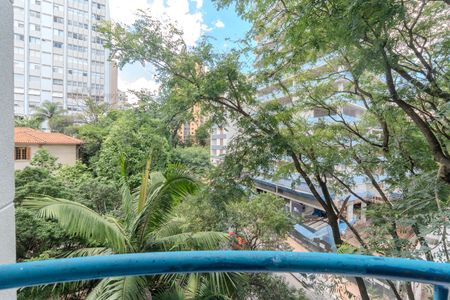 Apartamento à venda com 46m², 2 quartos e 1 vaga Apartamento à venda com 46m², 2 quartos e 1 vagaSacada