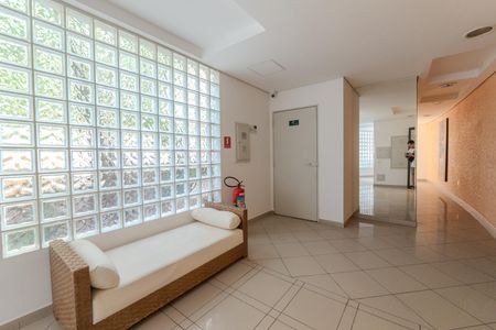 Apartamento à venda com 46m², 2 quartos e 1 vaga Apartamento à venda com 46m², 2 quartos e 1 vagaHall de entrada