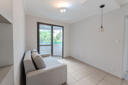 Apartamento à venda com 46m², 2 quartos e 1 vaga Apartamento à venda com 46m², 2 quartos e 1 vagaSala