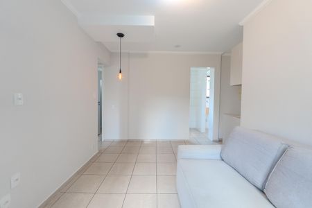 Apartamento à venda com 46m², 2 quartos e 1 vaga Apartamento à venda com 46m², 2 quartos e 1 vagaSala