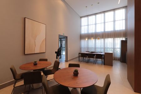 Apartamento para alugar com 29m², 1 quarto e sem vagaÁrea comum - Salão de festas