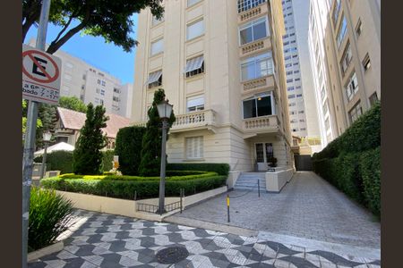 Apartamento à venda com 250m², 3 quartos e 1 vagaFachada