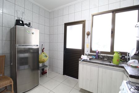Apartamento para alugar com 1125m², 3 quartos e 2 vagasCozinha